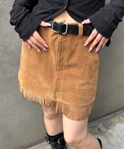 WHO'S WHO gallery（フーズフーギャラリー）の「スウェードフリンジミニスカート（スカート・レディース・キャメル/ダークブラウン・FREE）」の13枚目の写真
