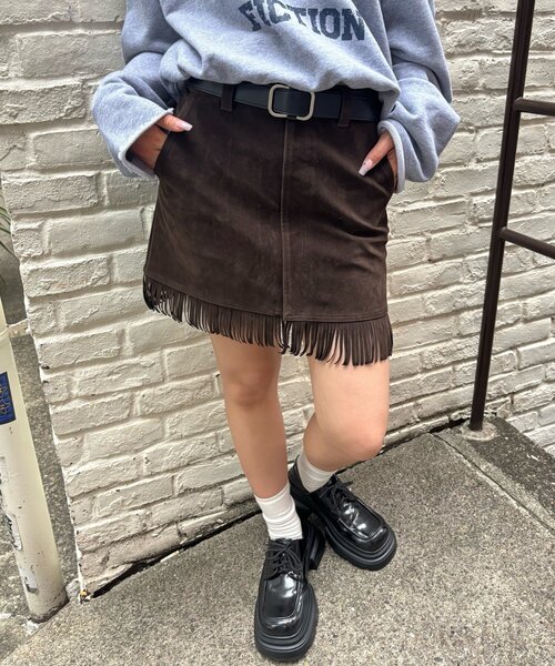 WHO'S WHO gallery（フーズフーギャラリー）の「スウェードフリンジミニスカート（スカート・レディース・キャメル/ダークブラウン・FREE）」の17枚目の写真