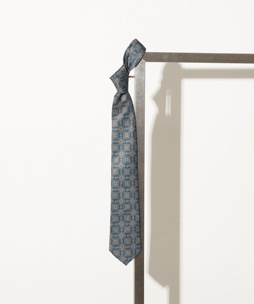 CIAOPANIC（チャオパニック）の「アソートネクタイ（ネクタイ・レディース・レッド/ブラウン/ネイビー/ベージュ/ブラック/グリーン/ブルー/ゴールド/シルバー・FREE）」の17枚目の写真