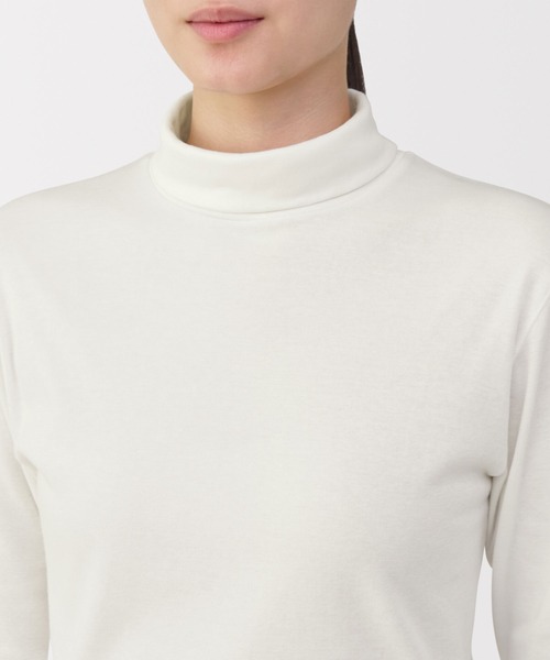 無印良品(ムジルシリョウヒン)の「婦人 あったか綿 厚手 タートルネック長袖Tシャツ(インナーウェア/肌着・レディース・ライトピンク/ブラック/グレー系/オフホワイト・XL/L/M/S)」の8枚目の写真