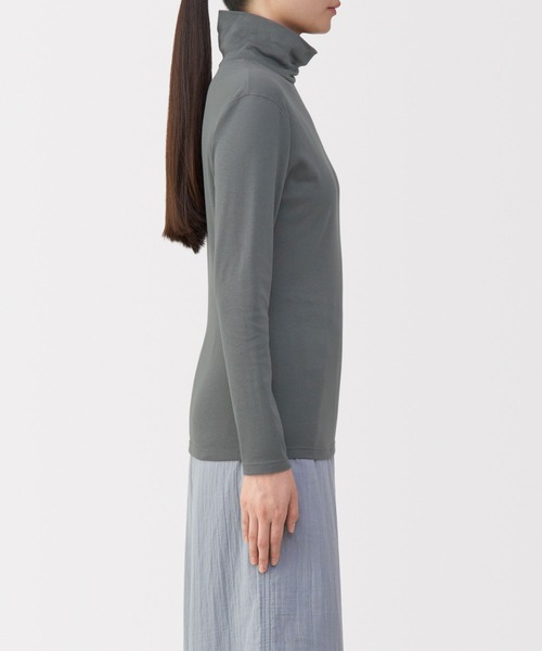 無印良品(ムジルシリョウヒン)の「婦人 あったか綿 厚手 タートルネック長袖Tシャツ(インナーウェア/肌着・レディース・ライトピンク/ブラック/グレー系/オフホワイト・XL/L/M/S)」の20枚目の写真