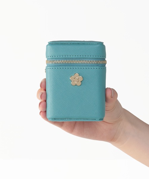 MARY QUANT（マリークワント）の「サフィアーノメタルデイジー リップケース（ポーチ・レディース・ターコイズブルー/アイボリー/ブラック・FREE）」の3枚目の写真