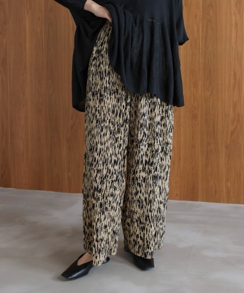 Bou Jeloud（ブージュルード）の「ニュアンス柄パンツ（その他パンツ・レディース・ブラック/ベージュ・FREE）」の8枚目の写真