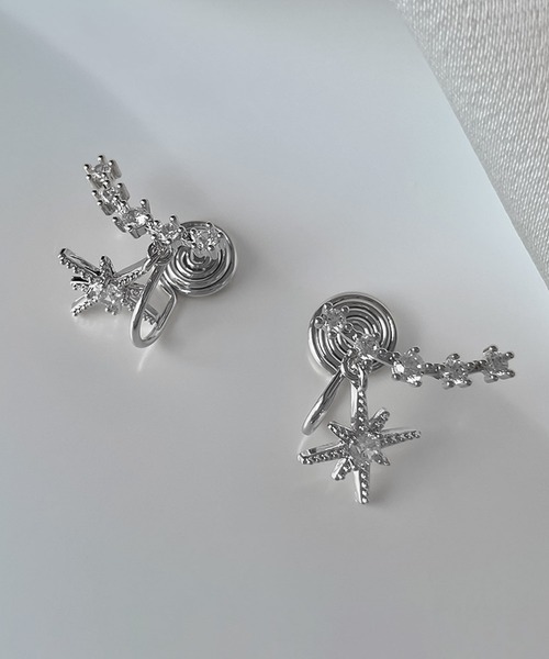 blackdia ocean(ブラックダイヤオーシャン)の「blackdia ocean ジルコニア シャインピアス/イヤリング(ピアス(両耳用)・レディース・ゴールド系その他/ゴールド/シルバー系その他/シルバー・FREE)」の1枚目の写真