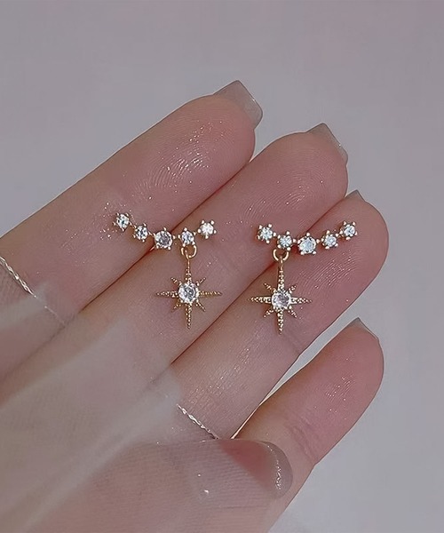 blackdia ocean(ブラックダイヤオーシャン)の「blackdia ocean ジルコニア シャインピアス/イヤリング(ピアス(両耳用)・レディース・ゴールド系その他/ゴールド/シルバー系その他/シルバー・FREE)」の3枚目の写真