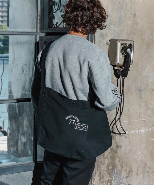 seventy seven（セブンティセブン）の「mko13169-embroidery newspaper bag(77arch) ニュースペーパーバッグ(7725W330)（ショルダーバッグ・メンズ・ナチュラル/ブラック・FREE）」の11枚目の写真
