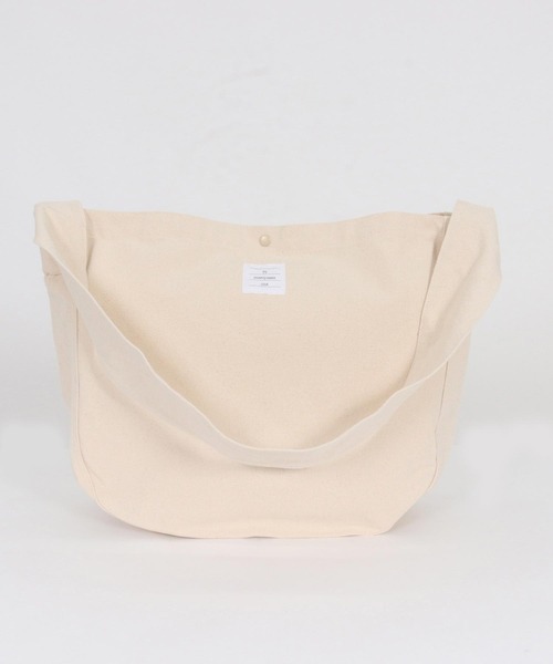 seventy seven（セブンティセブン）の「mko13169-embroidery newspaper bag(77arch) ニュースペーパーバッグ(7725W330)（ショルダーバッグ・メンズ・ナチュラル/ブラック・FREE）」の15枚目の写真