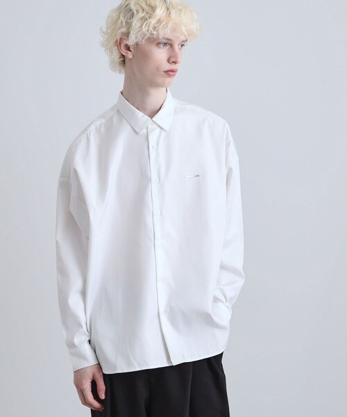 tk.TAKEO KIKUCHI（ティーケータケオキクチ）の「【選べる7色】オーバーとろみシャツ（シャツ/ブラウス・メンズ・ホワイト/ブラック系/ブラック/ネイビー系/グレー系/ダークグリーン/ダークブラウン系・02/01/03）」の15枚目の写真