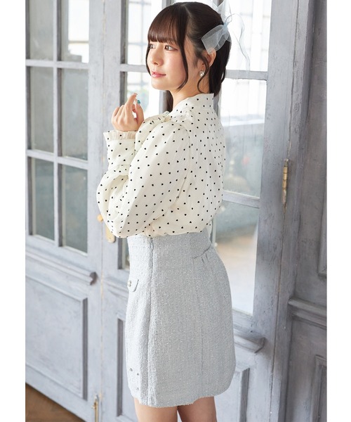 Suyunn(スユン)の「ビジュー付きラメツイードミニスカート(スカート・レディース・アイボリー/ブルー・M)」の6枚目の写真