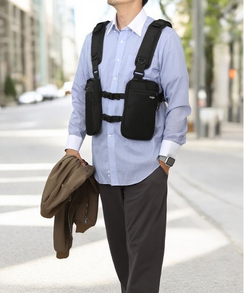 Rename(リネーム)の「Rename CORDURA ベスト型 ボディショルダーバッグ(ボディバッグ/ウエストポーチ・メンズ・ブラック・FREE)」の1枚目の写真