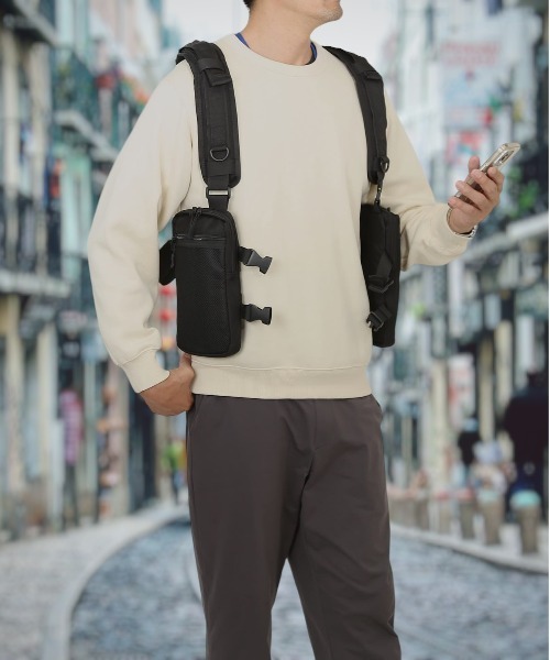 Rename(リネーム)の「Rename CORDURA ベスト型 ボディショルダーバッグ(ボディバッグ/ウエストポーチ・メンズ・ブラック・FREE)」の3枚目の写真