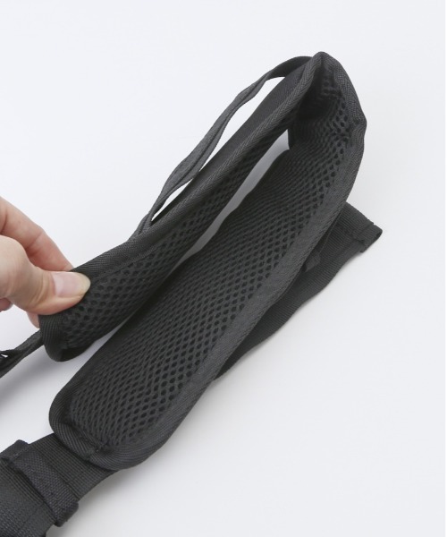 Rename(リネーム)の「Rename CORDURA ベスト型 ボディショルダーバッグ(ボディバッグ/ウエストポーチ・メンズ・ブラック・FREE)」の7枚目の写真