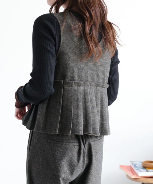 cepo（セポ）の「〈セットアップ対応〉2wayプリーツツイードベスト（ベスト・レディース・チャコール/ブラウン/グレー系その他/ブラウン系その他・M）」の12枚目の写真