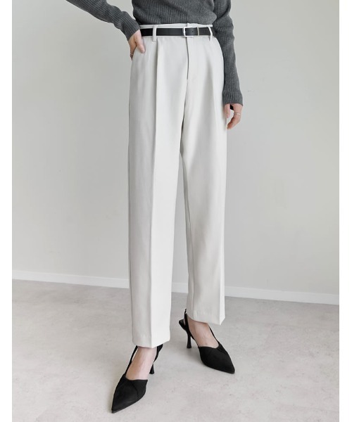 Re:EDIT（リエディ）の「[低身長/高身長サイズ有][アルガンオイル加工]微起毛ツイルテーパードパンツ（スラックス・レディース・アイボリー/ブラック/ブラウン/チャコールグレー・LARGE/TALL/MEDIUM/SHORT）」の16枚目の写真