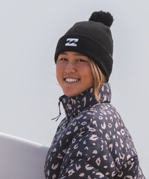 billabong スノーボードウェアセット　ニット帽付き billabong スノーボードウェアセット ニット帽付き