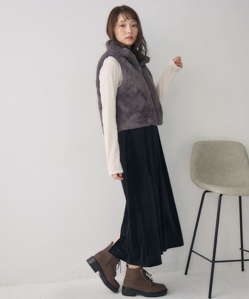 RETRO GIRL（レトロガール）の「ファーショートベスト（ベスト・レディース・チャコールグレー/ライトブラウン/ベージュ・FREE）」の15枚目の写真
