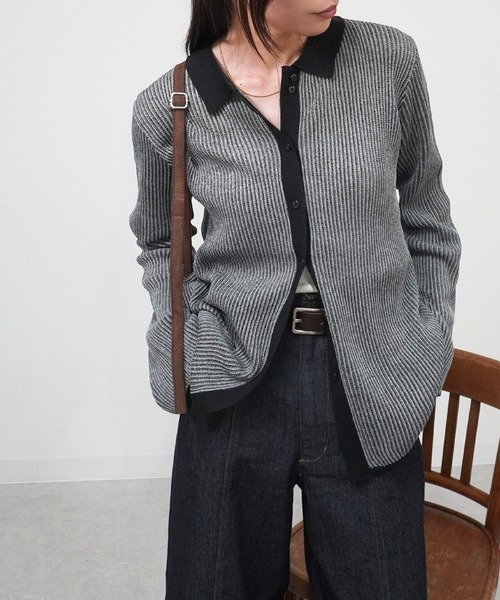 gossara(ゴサラ)の「ニットストライプシャツ(シャツ/ブラウス・レディース・ブラック/カーキ/ブラウン・FREE)」の4枚目の写真