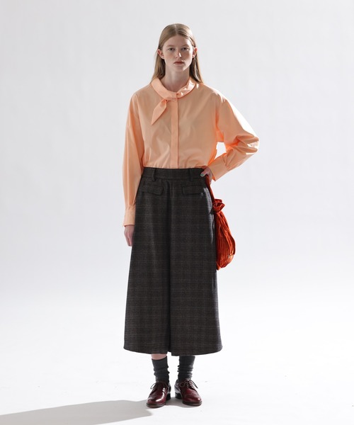 Kelen（ケレン）の「「KELEN / ケレン」ボウタイデザインブラウス（シャツ/ブラウス・レディース・ブラック/オフホワイト/ピンク/ブルー系その他・S/M）」の5枚目の写真