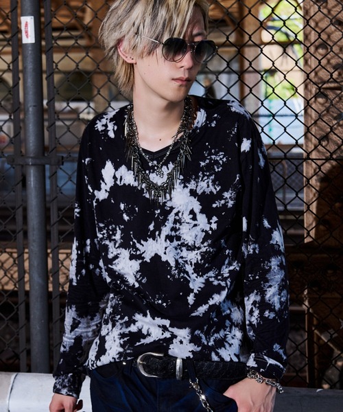 FUGA（フーガ）の「VネックオーバーサイズTシャツ/カットソー（T