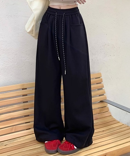 maison de LATIR(メゾンドラティール)の「ふわもこ裏起毛ワイドパンツ(その他パンツ・レディース・グレー/ブラック/ネイビー・FREE)」の14枚目の写真