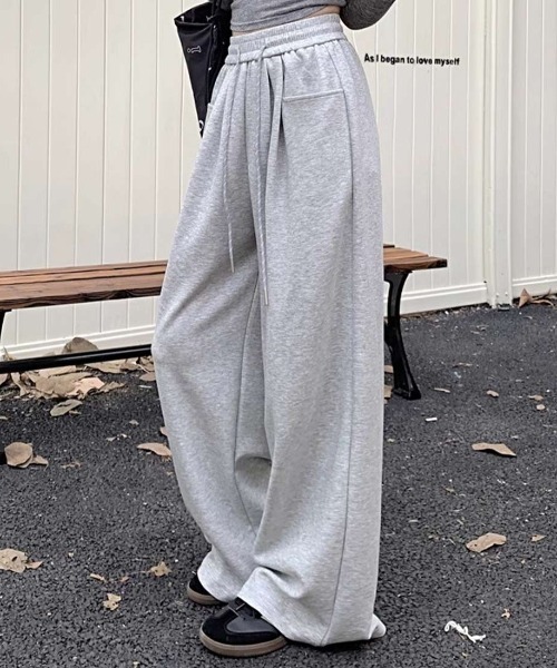 maison de LATIR(メゾンドラティール)の「ふわもこ裏起毛ワイドパンツ(その他パンツ・レディース・グレー/ブラック/ネイビー・FREE)」の20枚目の写真