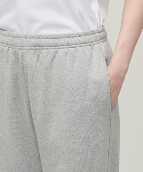 MUSINSA STANDARD WOMAN（ムシンサスタンダードウーマン）の「レディースリラックスラウンジスウェットパンツ[ミディアムグレー]（スウェットパンツ・レディース・その他・SMALL/MEDIUM/LARGE/X-SMALL）」の6枚目の写真
