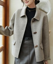ダッフルボタン & ピーコート襟のショートジャケット