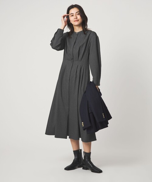 green label relaxing（グリーンレーベルリラクシング）の「ウールライク バンドカラータック ワンピース（ワンピース・レディース・グレー系/ナチュラル/その他1/モカ・FREE）」の4枚目の写真