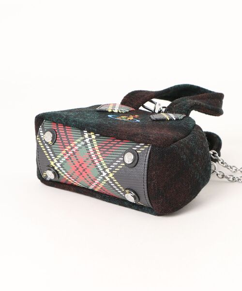 Vivienne Westwood（ヴィヴィアンウエストウッド）の「ARCHIVE MINI HANDBAG（ハンドバッグ・レディース・チェック・FREE）」の3枚目の写真