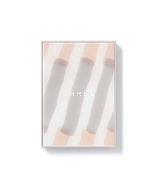 THREE(スリー)の「THREE セイクリッドスペース フェイスパウダー <限定>(フェイスパウダー・レディース・その他・FREE)」の2枚目の写真