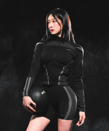 W SYMBOL B ECLIPSE SEAMLESS FULL ZIP-UP JACKET [BLACK]