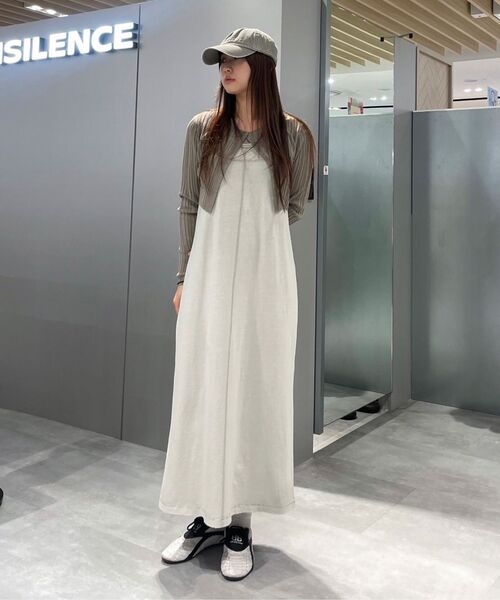 INSILENCE WOMEN(インサイレンスウーマン)の「クロップフックニットカーディガン カーキ(カーディガン/ボレロ・レディース・その他・MEDIUM/SMALL)」の2枚目の写真