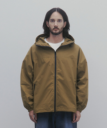And Again（アンドアゲイン）の「Utility Essential Windbreaker (Brown)（ナイロンジャケット・メンズ）」