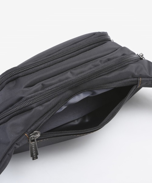 BACKYARD FAMILY(バックヤードファミリー)の「ウエストポーチ bag311(ボディバッグ/ウエストポーチ・レディース・ピンク/レッド/ブルー/パープル/ブラック/グリーン/ネイビー/アーミー・FREE)」の13枚目の写真