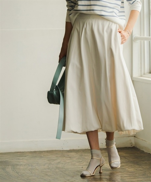 Maison INNESS（メゾンアイネス）の「バルーンスカート（スカート・レディース・オフホワイト/カーキ/ブラック・LL/3L/4L/5L/S/M/L）」の17枚目の写真