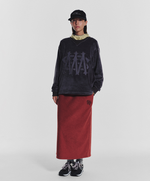 MENASOO（ミナス）の「Applique Velour Sweatshirt_Charcoal（スウェット・レディース・チャコール・F）」の8枚目の写真