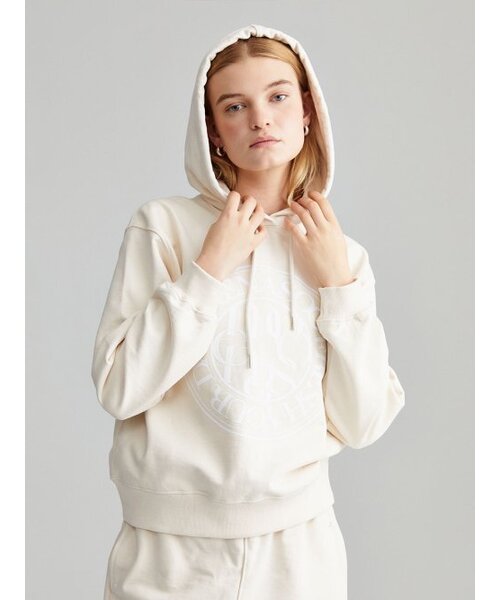 MENASOO（ミナス）の「UNISEX CIRCLE LOGO HOODIE_IVORY（パーカー・レディース・アイボリー・1/2）」の2枚目の写真