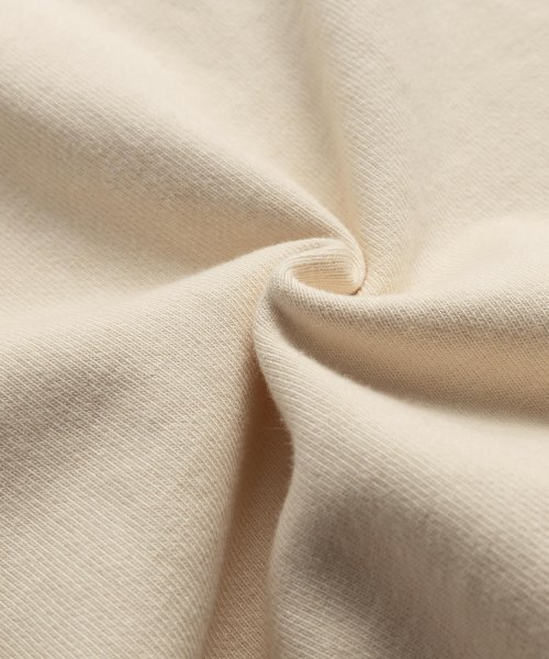 MENASOO（ミナス）の「UNISEX CIRCLE LOGO HOODIE_IVORY（パーカー・レディース・アイボリー・1/2）」の10枚目の写真