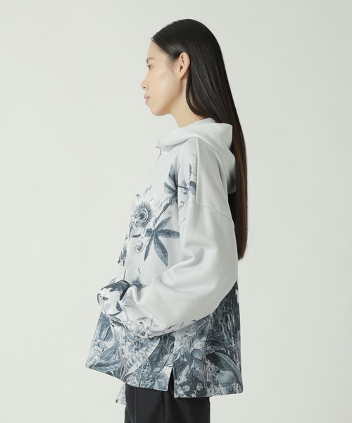 ZUCCa（ズッカ）の「WILD FLOWER JERSEY / スウェット / P（スウェット・レディース・マルチ/ライトグレー・M size）」の3枚目の写真