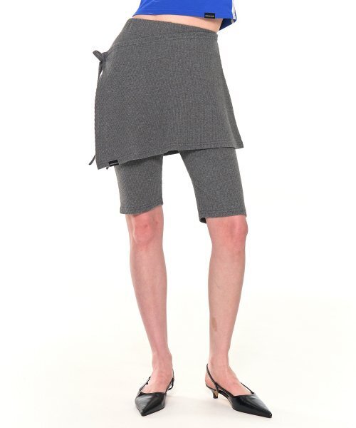ZIZEMUSEUM(ジゼミュージアム)の「BIKER LAP SKIRT SHORTS (CHACOL)(その他パンツ・レディース・その他・FREE)」の1枚目の写真