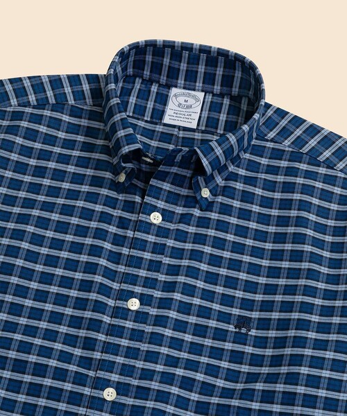 BROOKS BROTHERS(ブルックスブラザーズ)の「ストレッチオックスフォード GFロゴ シーズナルパターン カジュアルシャツ Regular Fit(シャツ/ブラウス・メンズ・ダークブルー/ブルー系その他2・LARGE/MEDIUM/SMALL/X-LARGE/X-SMALL)」の5枚目の写真