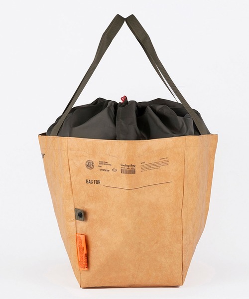WEEKEND(ER)(ウィークエンダー)の「【WEEKEND(ER)/ウィークエンダー】COOLBAG/GROCERY/クールバッググロサリー/ユニセックス/【WEB限定】(バックパック/リュック・メンズ・ベージュ/グレー・フリー)」の13枚目の写真