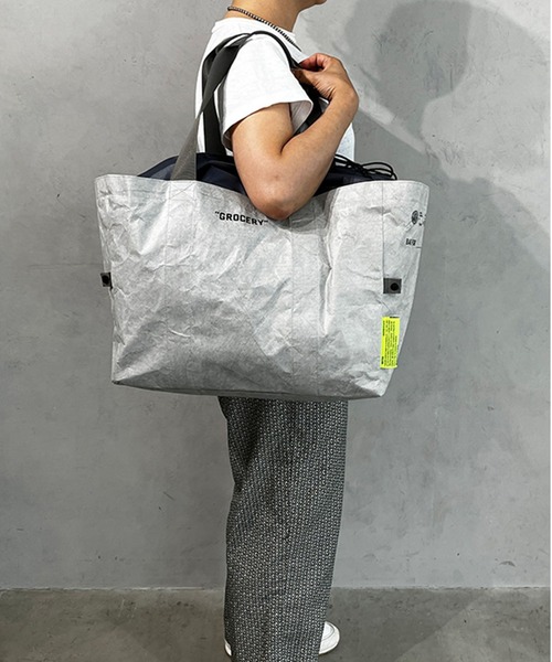 WEEKEND(ER)(ウィークエンダー)の「【WEEKEND(ER)/ウィークエンダー】COOLBAG/GROCERY/クールバッググロサリー/ユニセックス/【WEB限定】(バックパック/リュック・メンズ・ベージュ/グレー・フリー)」の17枚目の写真