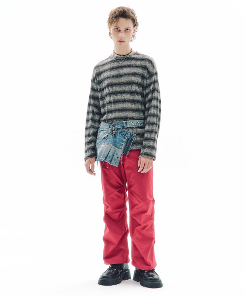 TRIPSHOP(トリップショップ)の「ファントムニット長袖Tシャツ(ニット/セーター・レディース・ブラック・OS)」の2枚目の写真