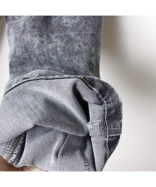 maarook(マルーク)の「接触冷感ハイブリーチデニムロングパンツ(デニムパンツ・キッズ・ネイビー/ブラック・140cm/150cm/160cm/170cm)」の17枚目の写真