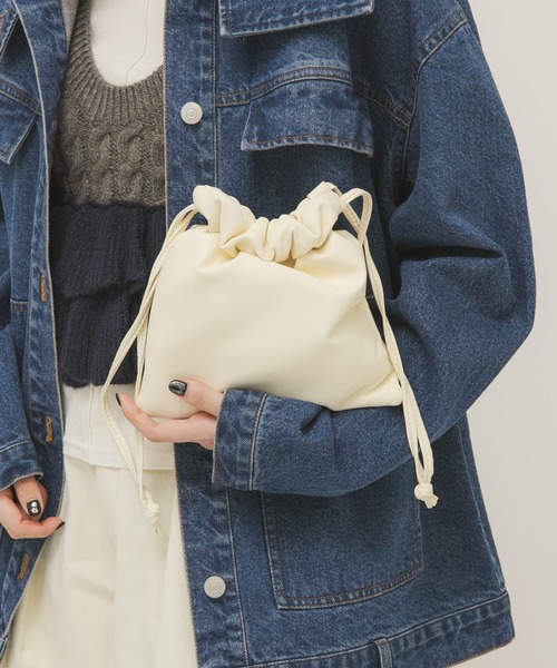 KBF（ケイビーエフ）の「ギャザーデザインミニBAG（ショルダーバッグ・レディース・ブラック/アイボリー/カーキ・ONE）」の11枚目の写真