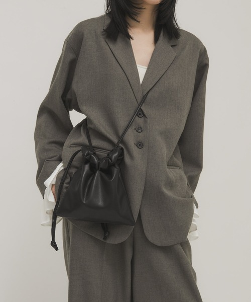 KBF（ケイビーエフ）の「ギャザーデザインミニBAG（ショルダーバッグ・レディース・ブラック/アイボリー/カーキ・ONE）」の15枚目の写真