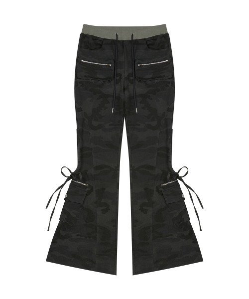 LUVISTRUE(ラヴイズトゥルー)の「FS BOOTSCUT POCKET CARGO PANTS(CAMO)(その他パンツ・レディース・その他・S/M)」の2枚目の写真
