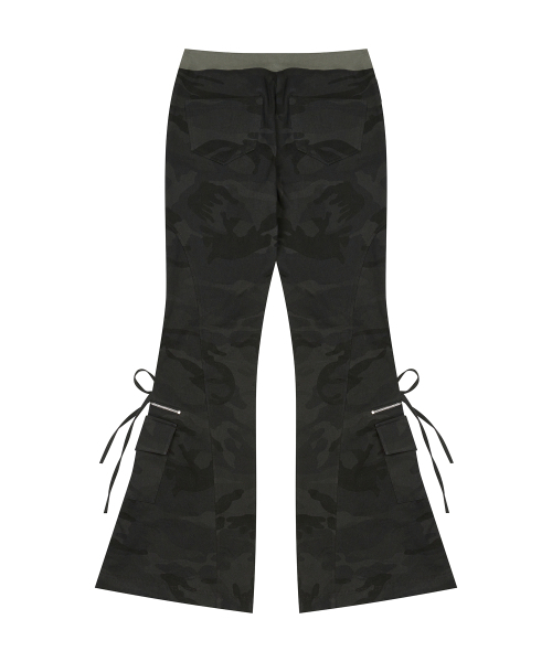 LUVISTRUE(ラヴイズトゥルー)の「FS BOOTSCUT POCKET CARGO PANTS(CAMO)(その他パンツ・レディース・その他・S/M)」の3枚目の写真
