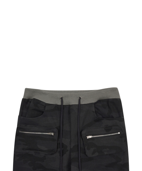 LUVISTRUE(ラヴイズトゥルー)の「FS BOOTSCUT POCKET CARGO PANTS(CAMO)(その他パンツ・レディース・その他・S/M)」の4枚目の写真